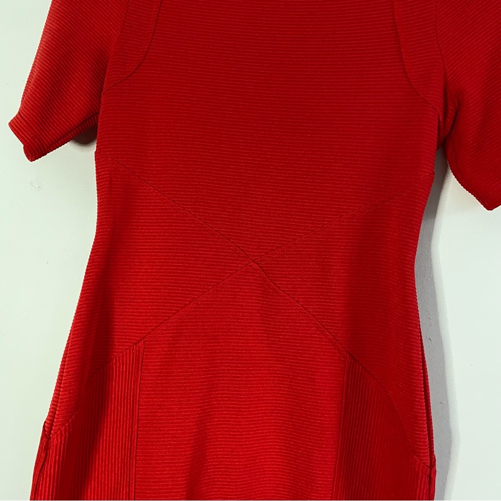 ASOS Red Seamed Structure Rib Bodycon Dress 6 - Picture 8 of 11
